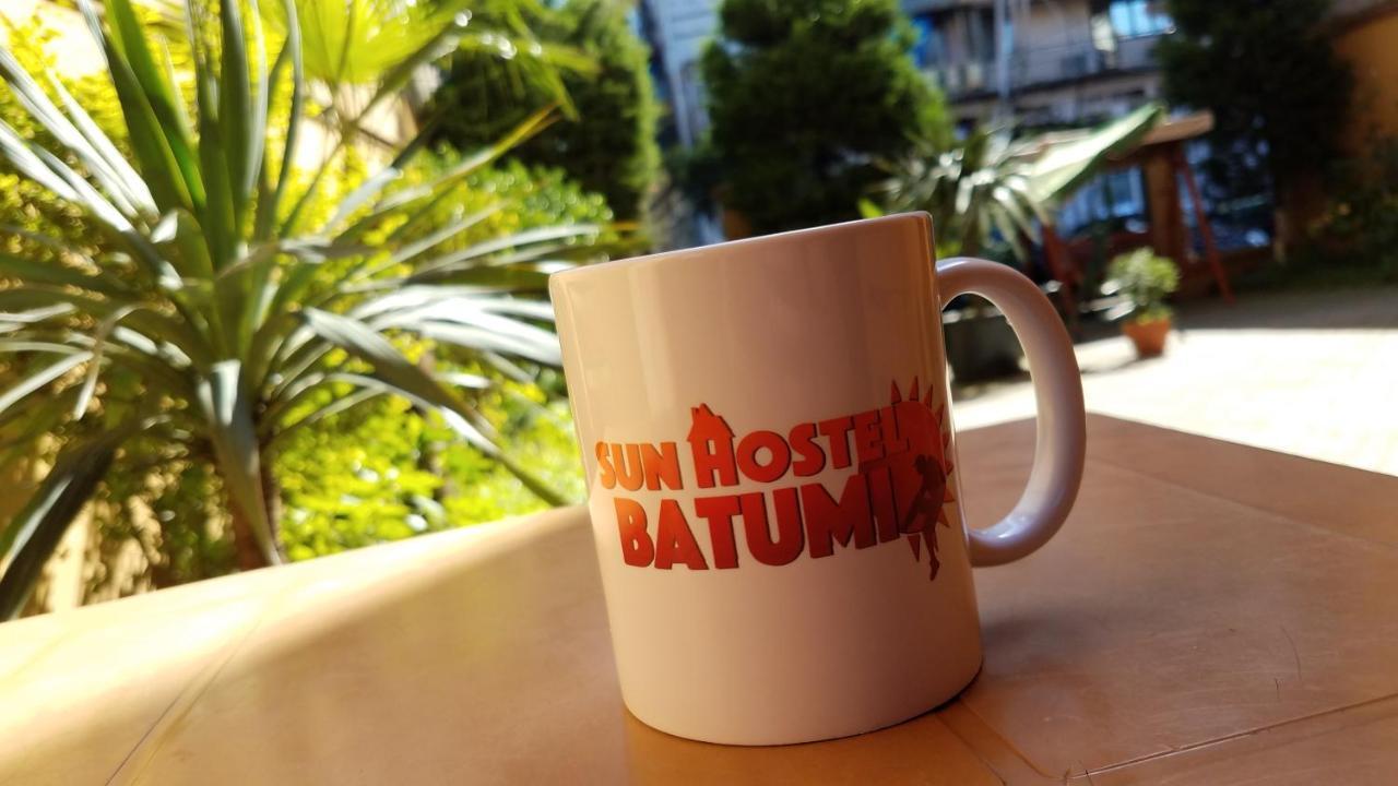 Batumi Sun Hostel Екстер'єр фото