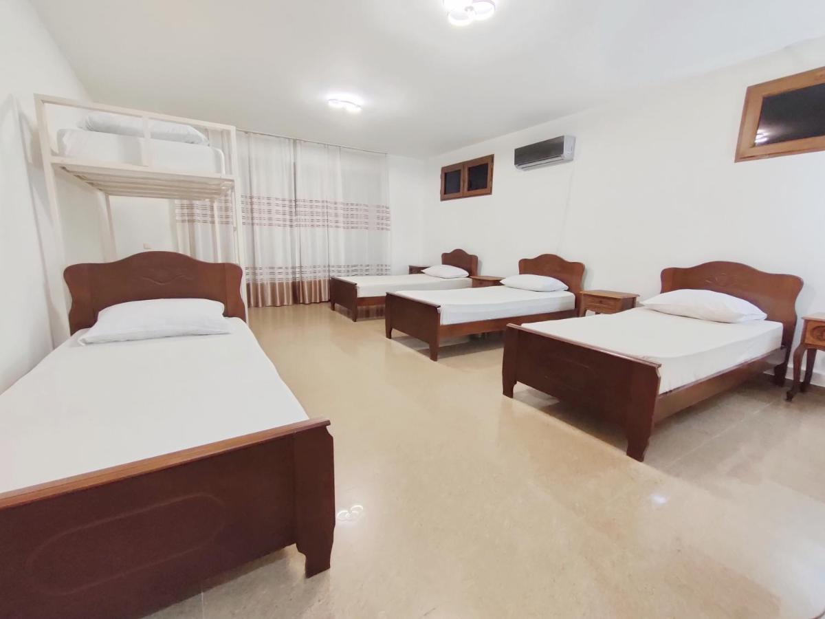 Batumi Sun Hostel Екстер'єр фото
