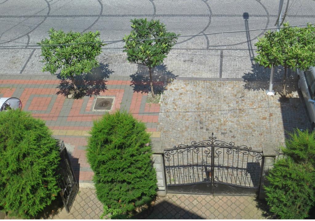 Batumi Sun Hostel Екстер'єр фото