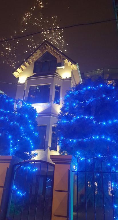 Batumi Sun Hostel Екстер'єр фото